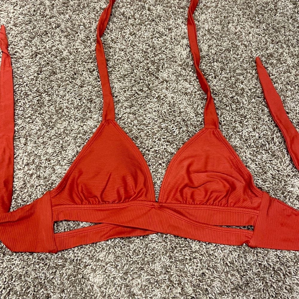 Great swim top for the summer!